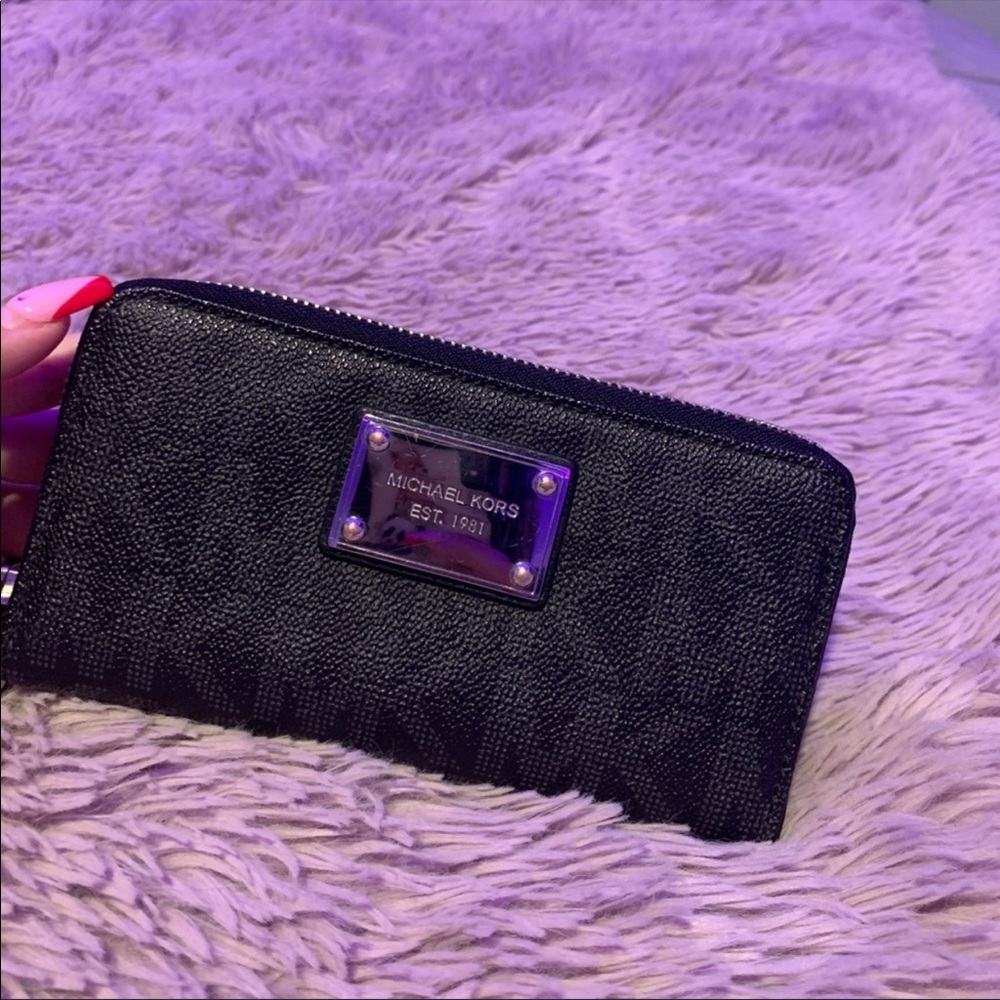 Michael Kors black and grey wallet